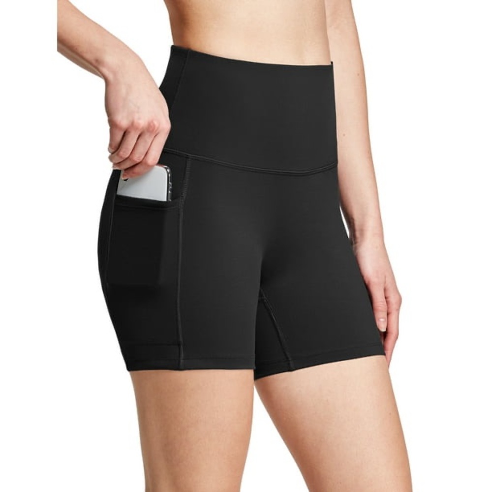 Black Bike Shorts w. Phone Pocket 7” Inseam NWT - Size S